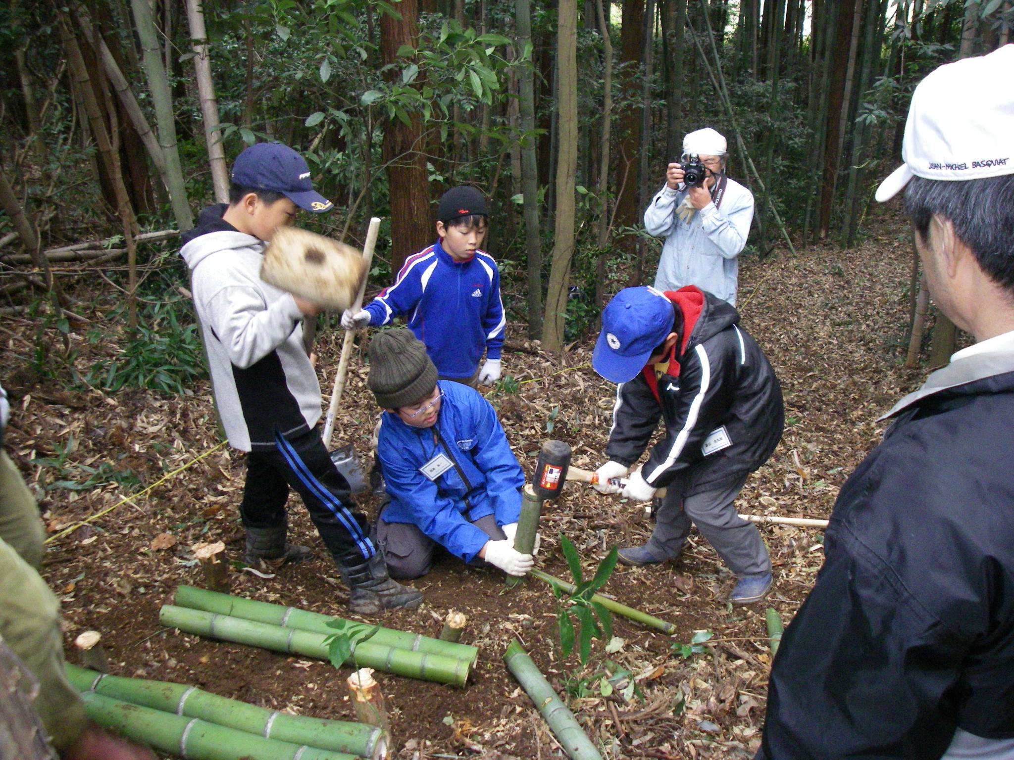 (農)船橋農産物供給センターまず道作りから始まりました