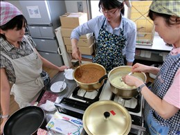 馬肉を使ったミートソース作り