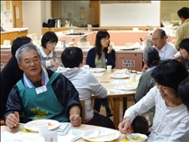 産地･メーカーの方々との会話も弾む