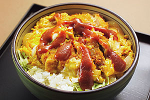 ソースかつ丼の写真