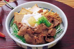豚丼の写真