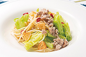 豚挽肉とキャベツのパスタ(ペペロンチーノ風)の写真