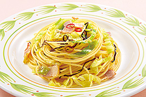 春キャベツの塩昆布パスタの写真